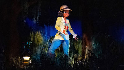 An audio-animatronic figure of Princess Tiana as seen on Tiana's Bayou Adventure.